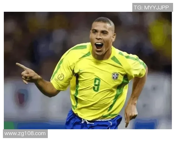 当足球巨星用手势说话场上每个动作都是独特语言