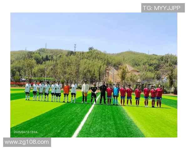 足球场上球星追星瞬间捕捉：明星偶像与绿茵场的精彩碰撞